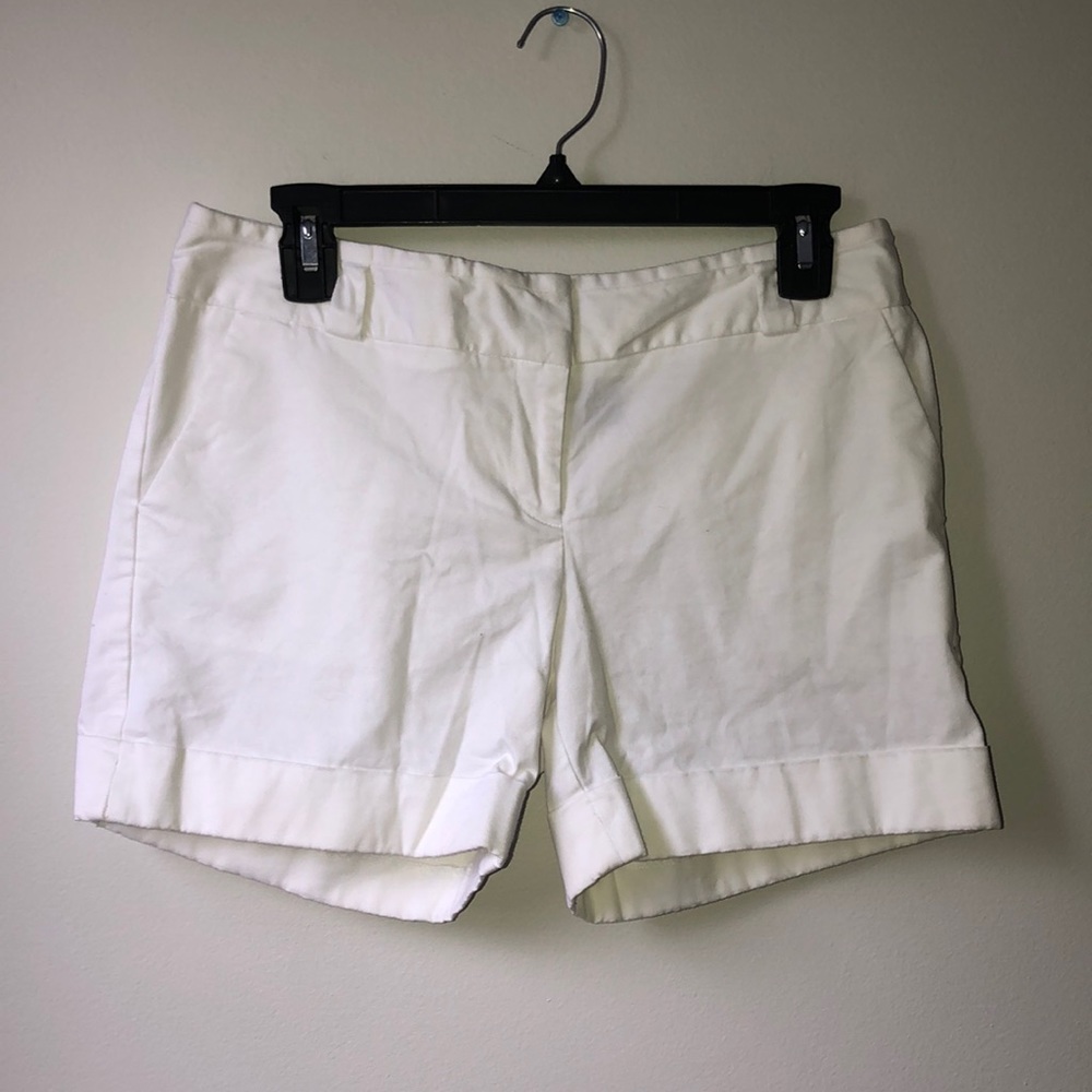 Outback Red White Cuffed Shorts size 6